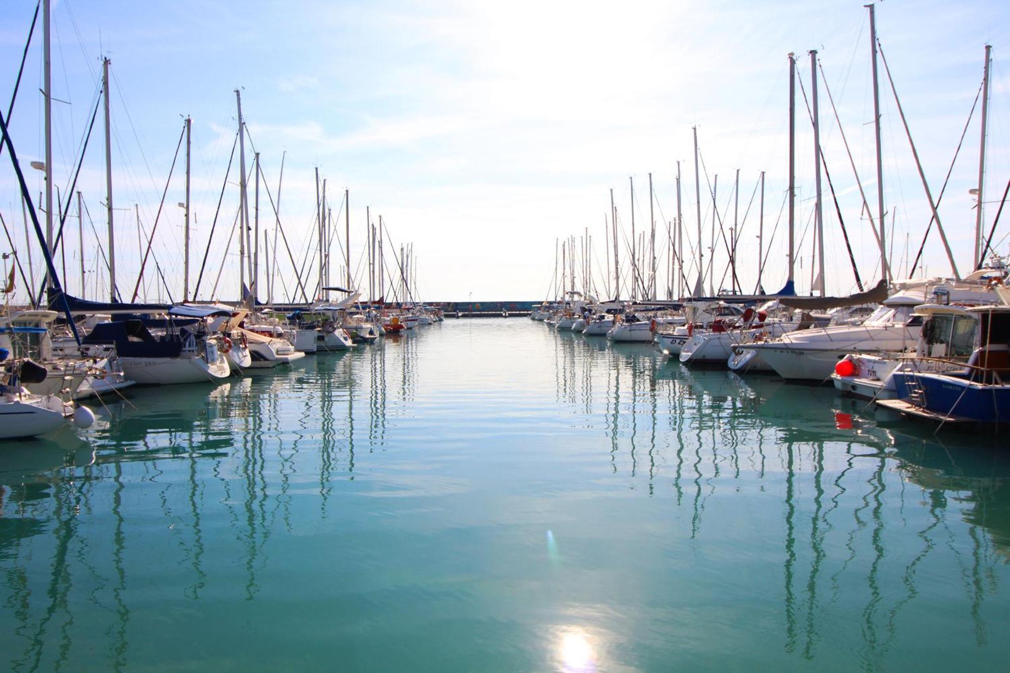 Apartment Global Properties, Con Terraza Y Vistas Al Mar Y A La Montana *