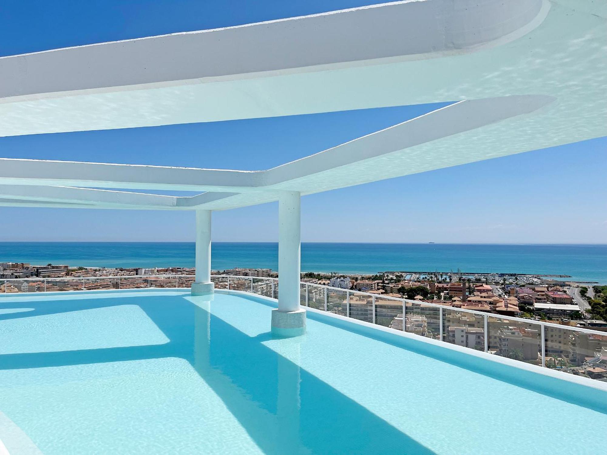 Global Properties, Con Terraza Y Vistas Al Mar Y A La Montana Apartamento *