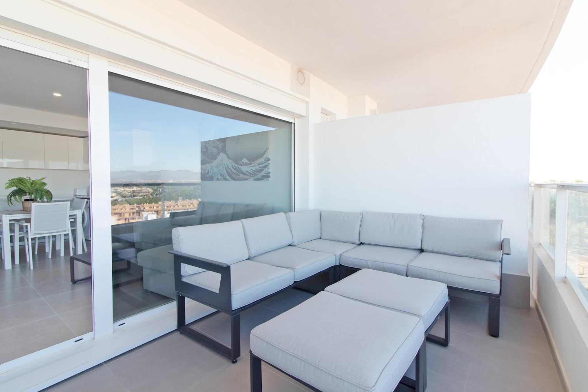 Apartment Global Properties, Con Terraza Y Vistas Al Mar Y A La Montana