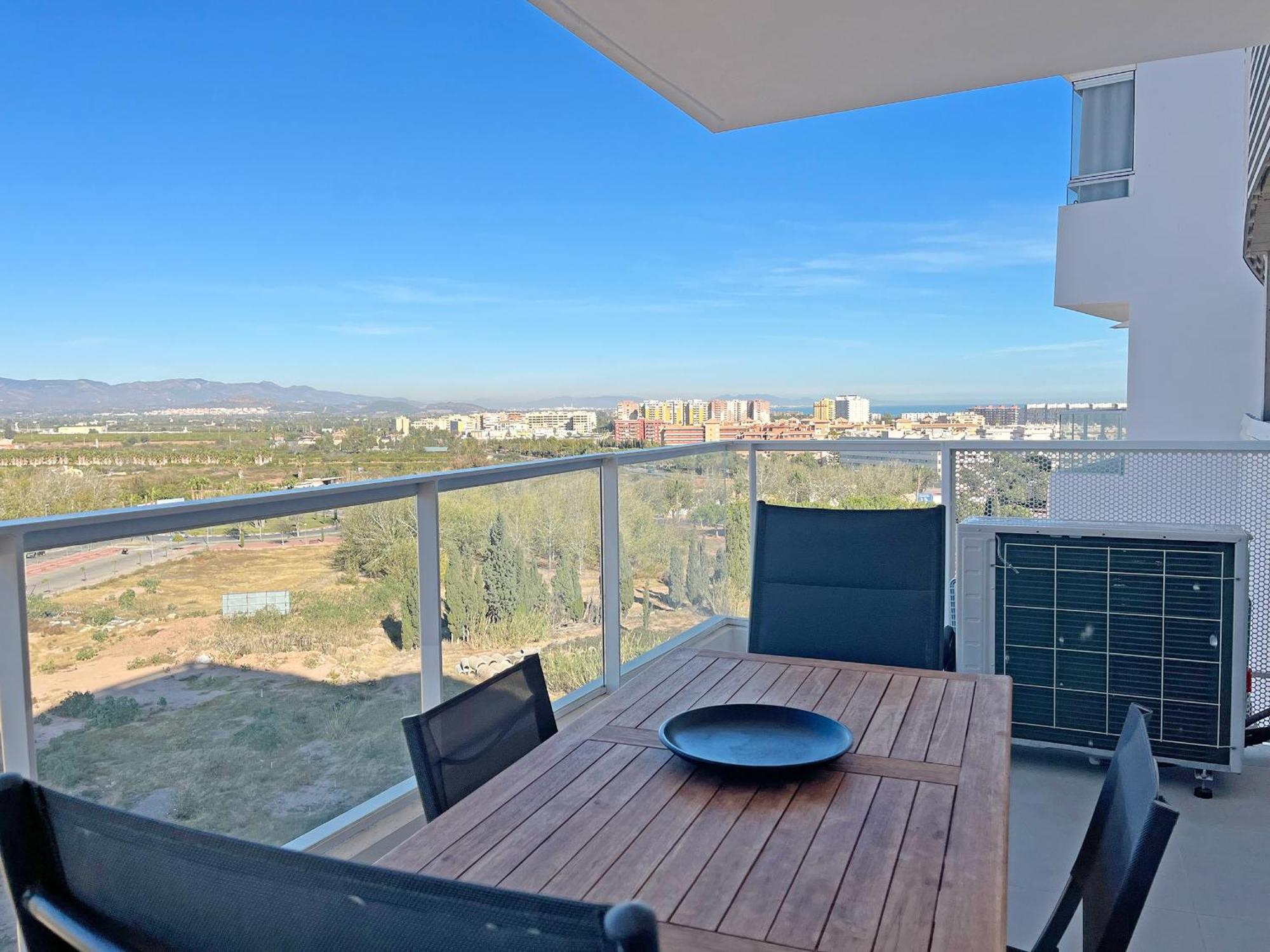 Global Properties, Con Terraza Y Vistas Al Mar Y A La Montana Apartment