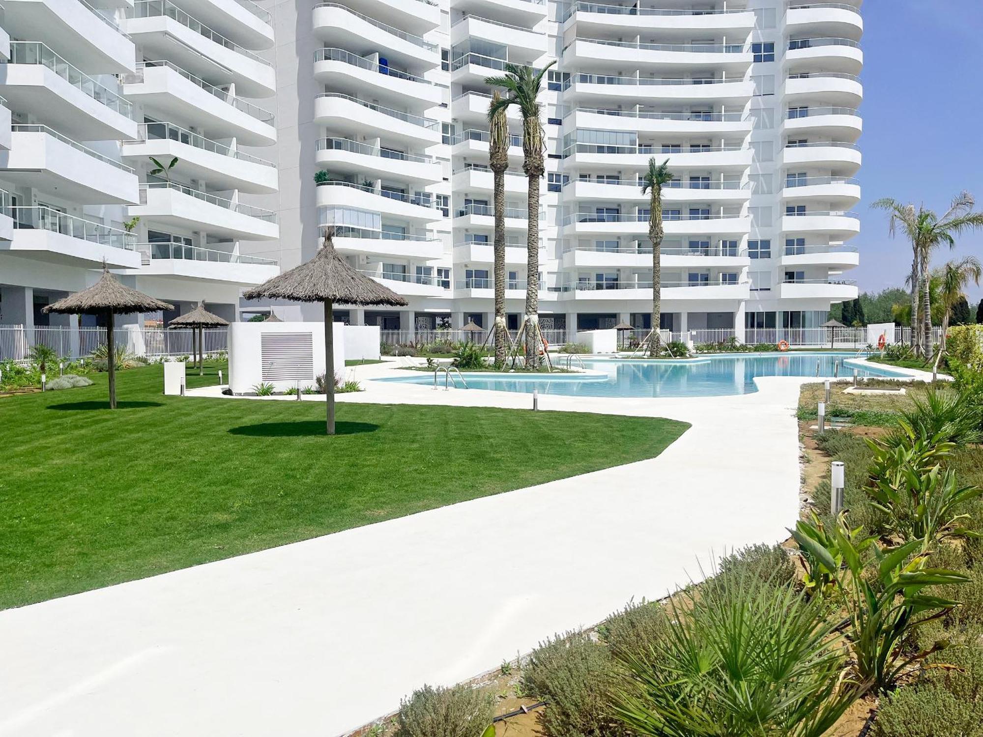 Global Properties, Con Terraza Y Vistas Al Mar Y A La Montana Apartamento Canet d'En Berenguer
